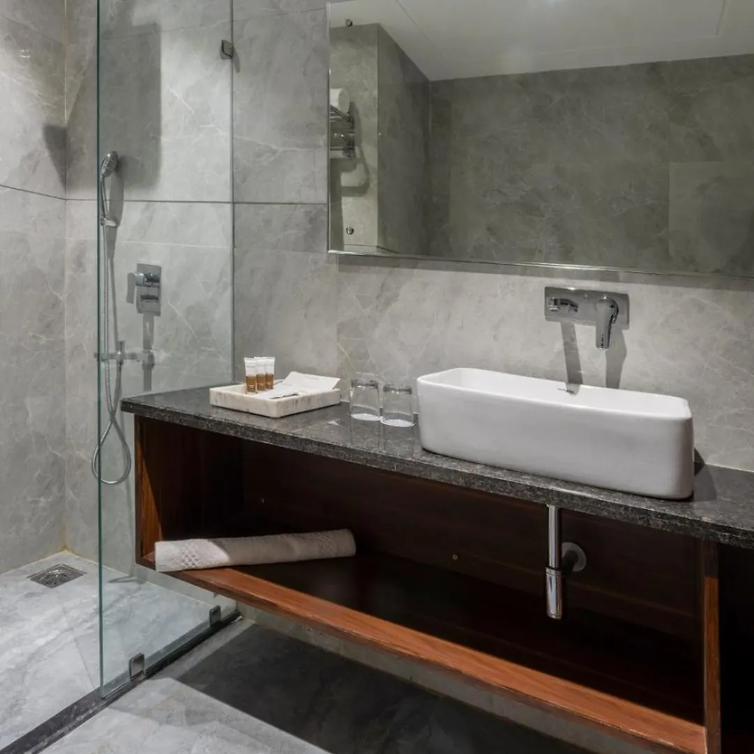 Clarks Inn Suites Agra Near Tajmahal India